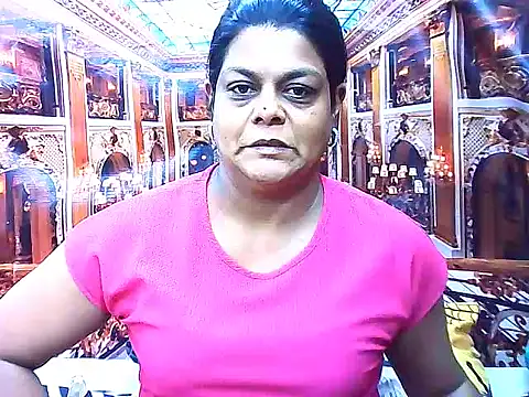 Snapshot of indianCherryPie chatting on December 14, 5:35 am indianCherryPie online show from December 14, 5:35 am