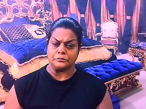 indianCherryPie online show from February 18, 5:27 am