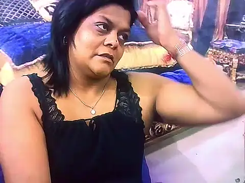 Snapshot of indianCherryPie chatting on November 11, 5:24 am indianCherryPie online show from November 11, 5:24 am