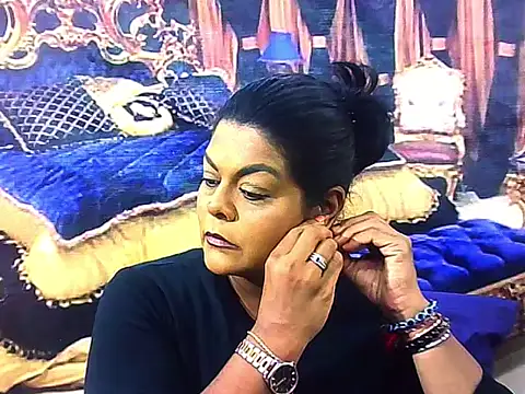 Snapshot of indianCherryPie chatting on October 27, 5:41 am indianCherryPie online show from October 27, 5:41 am