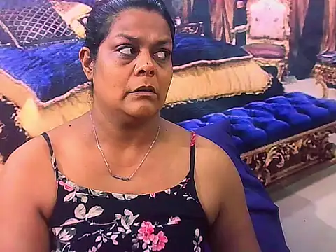 indianCherryPie online show from February 9, 5:27 am