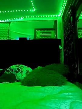 christphor online show from December 11, 4:07 am