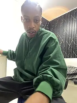 LarryCollin online show from March 17, 3:36 am