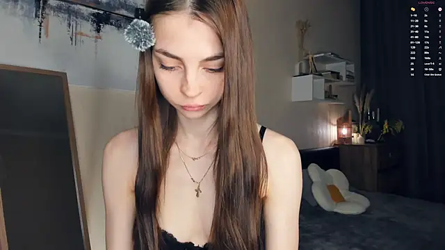 MaryJacksoon online show from April 19, 7:53 am