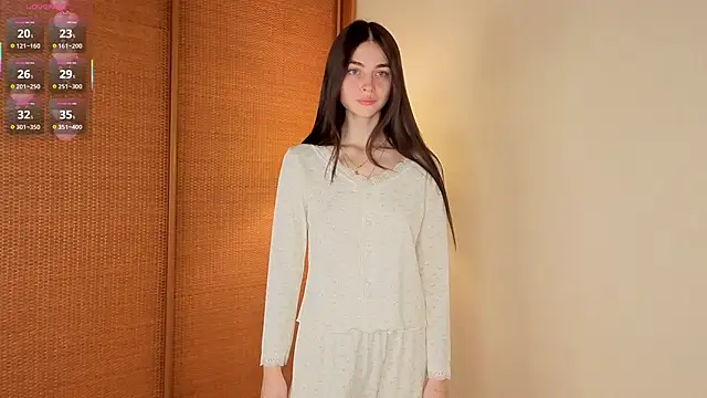 MaryJacksoon online show from November 4, 7:23 am