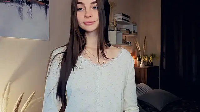 MaryJacksoon online show from November 13, 7:23 am