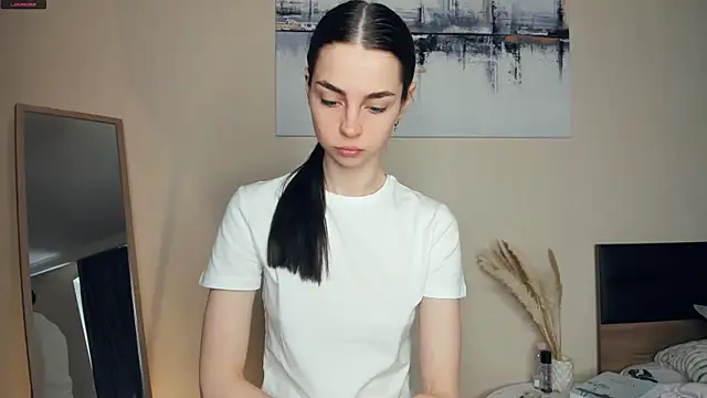 Snapshot of MaryJacksoon chatting on June 20, 7:35 am MaryJacksoon online show from June 20, 7:35 am