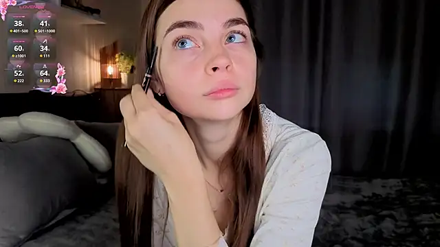 MaryJacksoon online show from October 20, 7:42 am