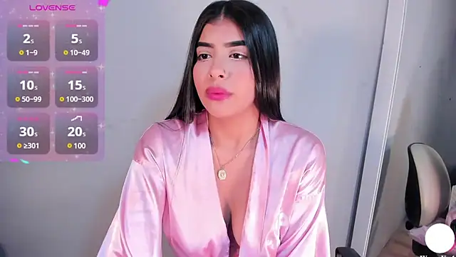  Mia Wallace online show from February 6, 7:51 pm