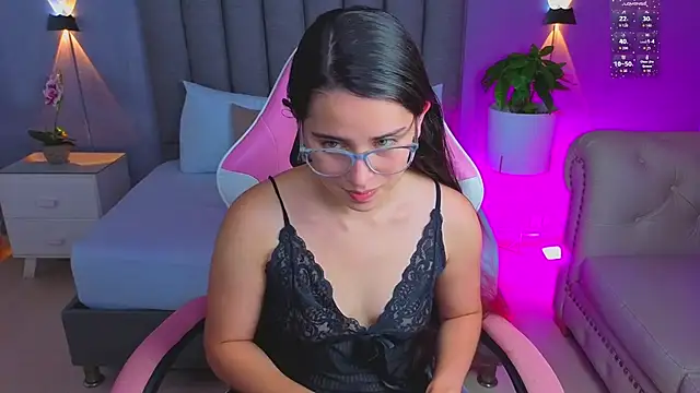 angelica dymond online show from November 19, 7:03 pm