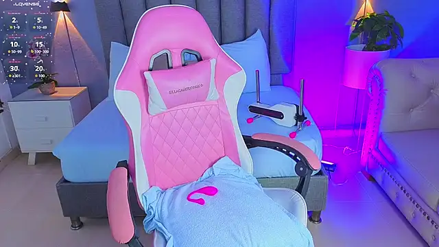 angelica dymond online show from November 11, 12:22 pm