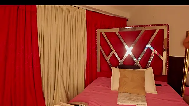 MicaelaHot  online show from November 12, 3:10 am