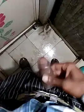 Snapshot of Antor1234 chatting on December 1, 5:40 pm Antor1234 online show from December 1, 5:40 pm