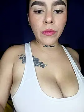 BigTits Kitty online show from March 4, 6:43 am