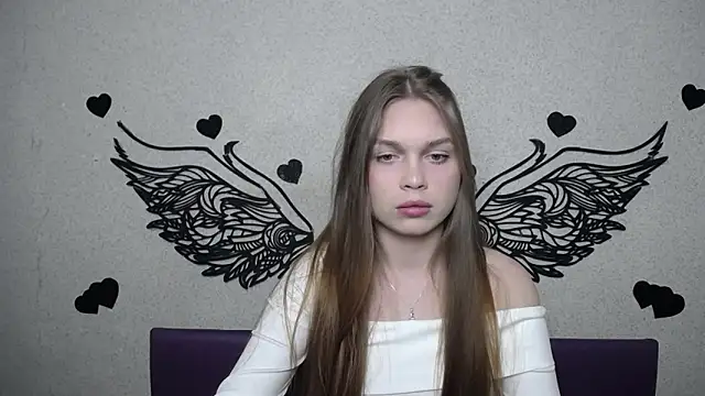 LaraPika online show from March 20, 6:09 pm