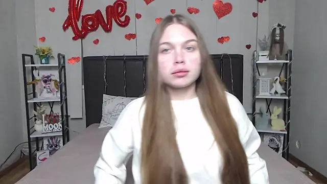 LaraPika online show from February 11, 6:02 am