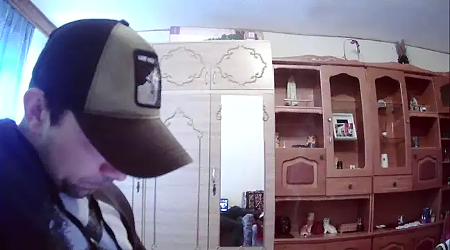 the hot online show from February 22, 9:45 am