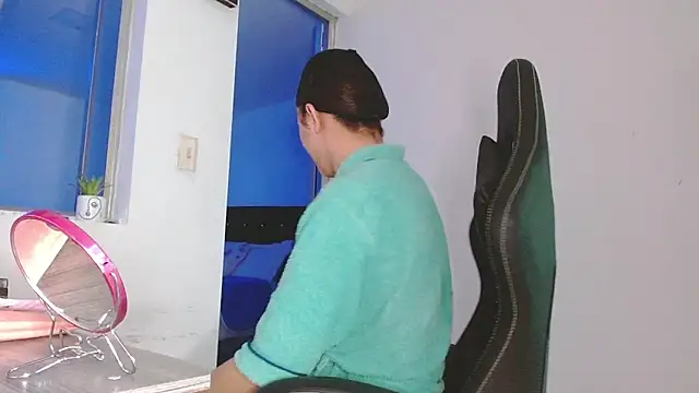 giuliana andrade online show from March 26, 12:09 am