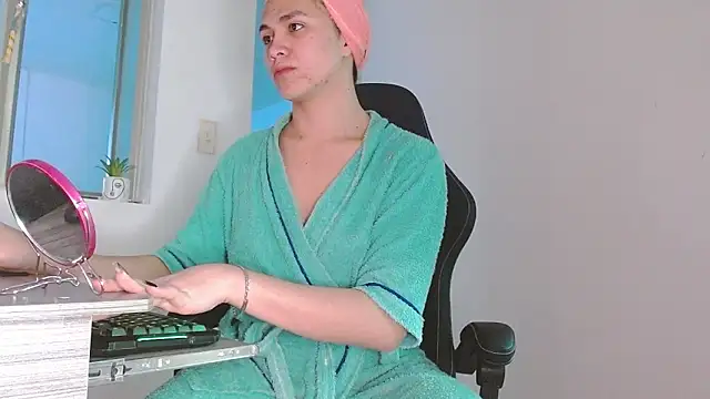 giuliana andrade online show from March 27, 12:19 am