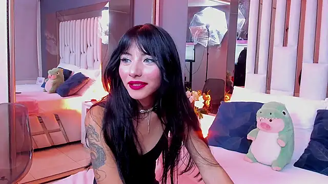 Snapshot of Kitty_Eliffe chatting on February 27, 10:31 pm Kitty Eliffe online show from February 27, 10:31 pm