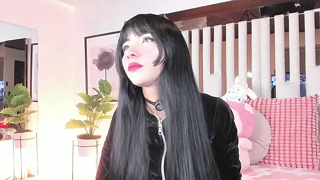 Kitty Eliffe online show from December 14, 8:58 pm