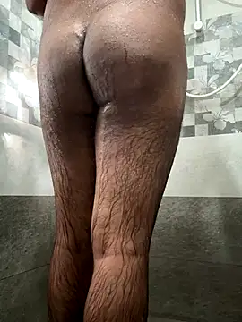 Snapshot of DragonLover_93 chatting on November 18, 2:59 am DragonLover 93 online show from November 18, 2:59 am