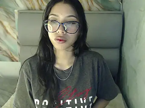 AmberJeong online show from October 8, 5:57 pm