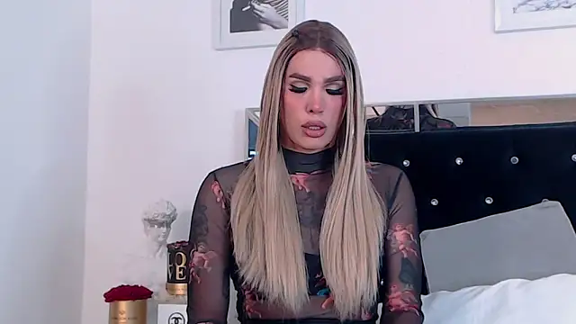 ZikaruRichie online show from November 4, 1:31 am