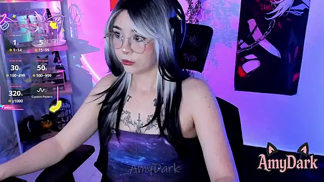  AmyDark online show from March 10, 5:39 pm