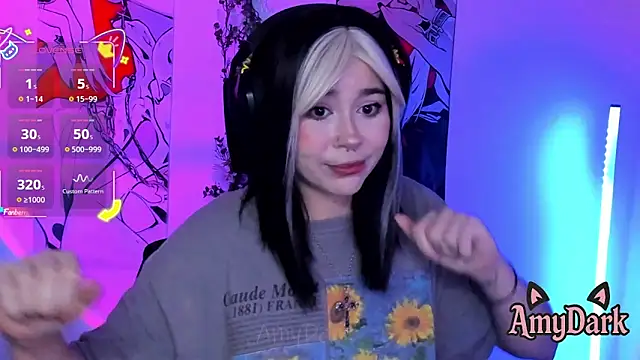  AmyDark online show from April 9, 12:00 pm