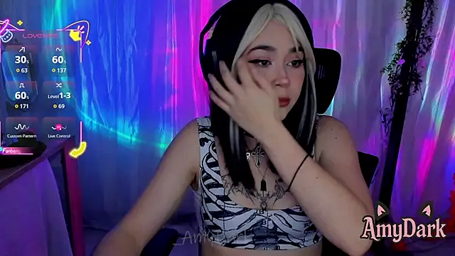 Snapshot of _AmyDark chatting on September 15, 10:43 pm AmyDark online show from September 15, 10:43 pm