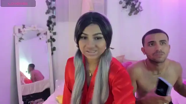 Snapshot of catalina_and_roger chatting on November 12, 8:56 pm catalina and roger online show from November 12, 8:56 pm