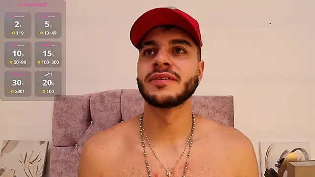 Amadeo Wild online show from November 30, 3:46 pm