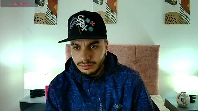 Amadeo Wild online show from April 5, 2:46 pm