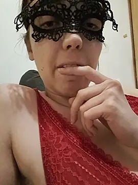 Snapshot of PearMaki chatting on February 4, 12:16 am PearMaki online show from February 4, 12:16 am