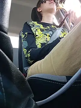 PearMaki online show from March 26, 2:59 pm