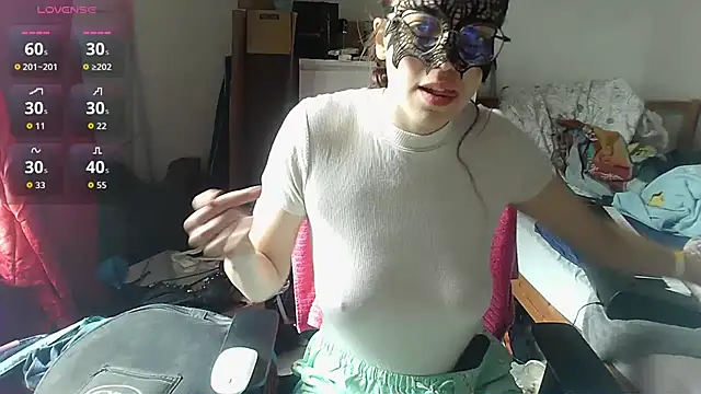 PearMaki online show from March 29, 4:41 pm