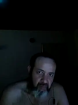 Leocesar37 online show from October 10, 3:24 pm