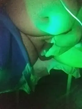 Leocesar37 online show from March 31, 4:14 am