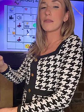 lola tentatiion online show from November 8, 8:56 pm