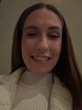 lola tentatiion online show from March 7, 8:58 pm