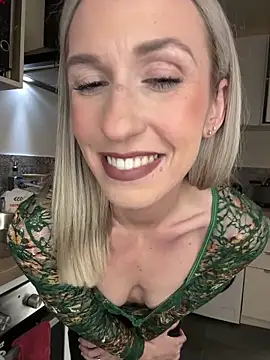 lola tentatiion online show from January 15, 11:13 am