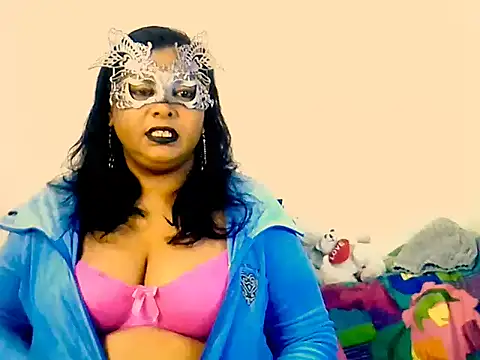 Mysterylady143 online show from November 6, 6:45 pm