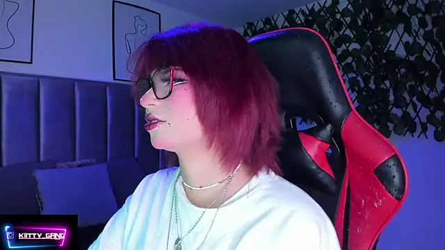 Kitty Gang online show from October 2, 2:37 am