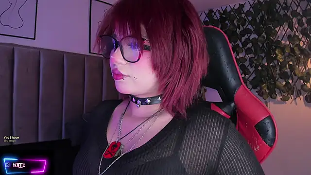 Kitty Gang online show from September 26, 2:40 am