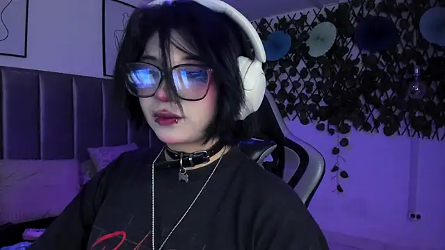 Snapshot of Kitty_Gang chatting on July 14, 12:54 am Kitty Gang online show from July 14, 12:54 am
