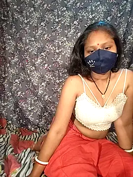 Snapshot of indiancouple09 chatting on February 25, 5:24 pm indiancouple09 online show from February 25, 5:24 pm