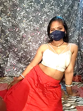 Snapshot of indiancouple09 chatting on February 24, 4:19 pm indiancouple09 online show from February 24, 4:19 pm