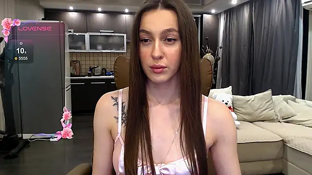 Doll Jasmine  online show from April 5, 5:19 pm