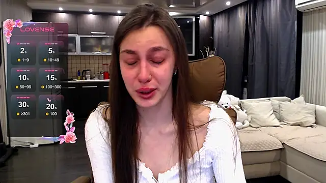 Doll Jasmine  online show from March 20, 2:18 pm